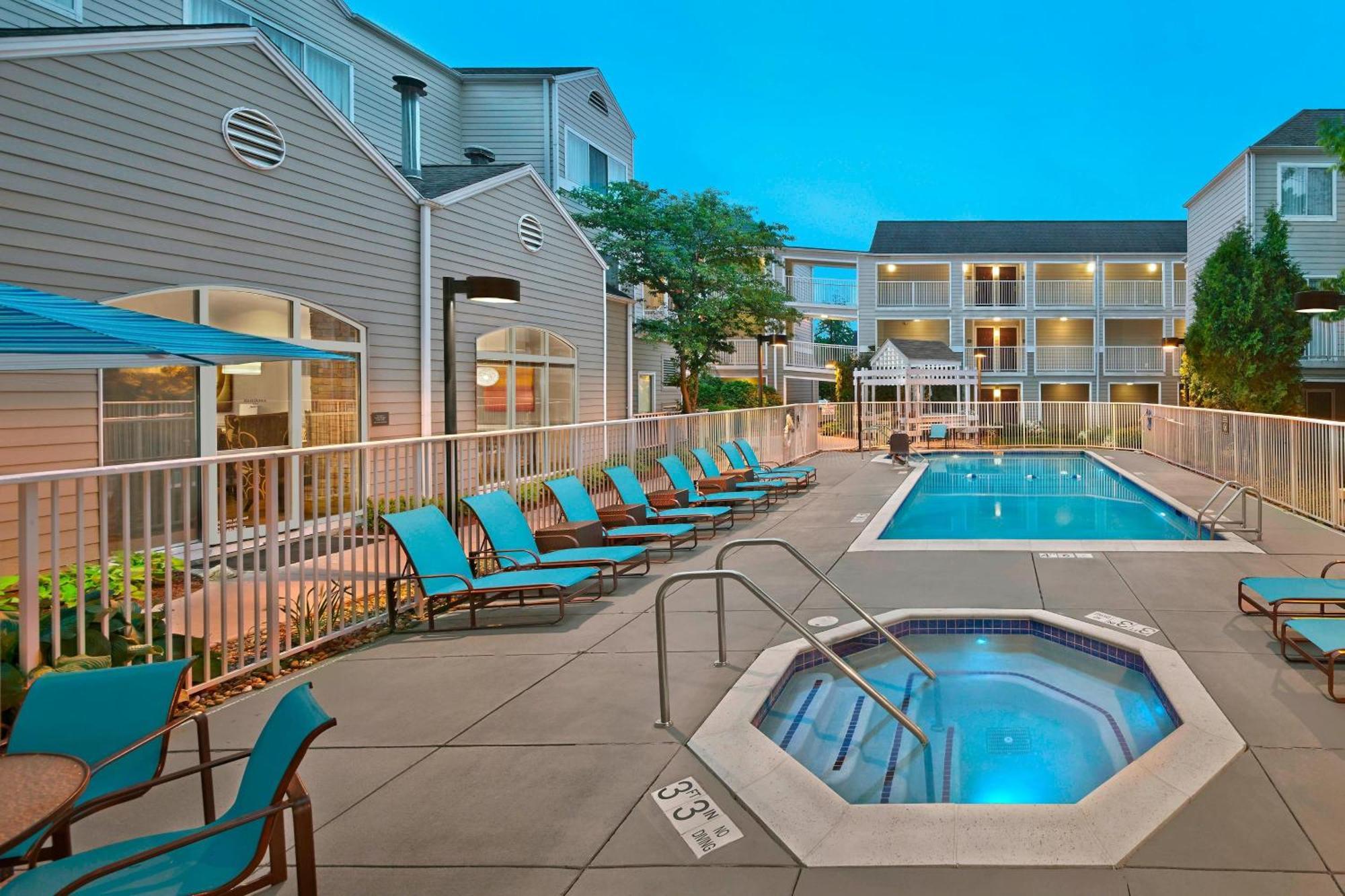 Residence Inn Boston Tewksbury/Andover Eksteriør billede